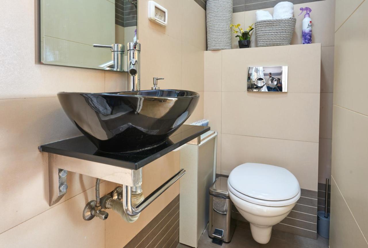 A Designed Apartment In The Best Location! Йерусалим Екстериор снимка